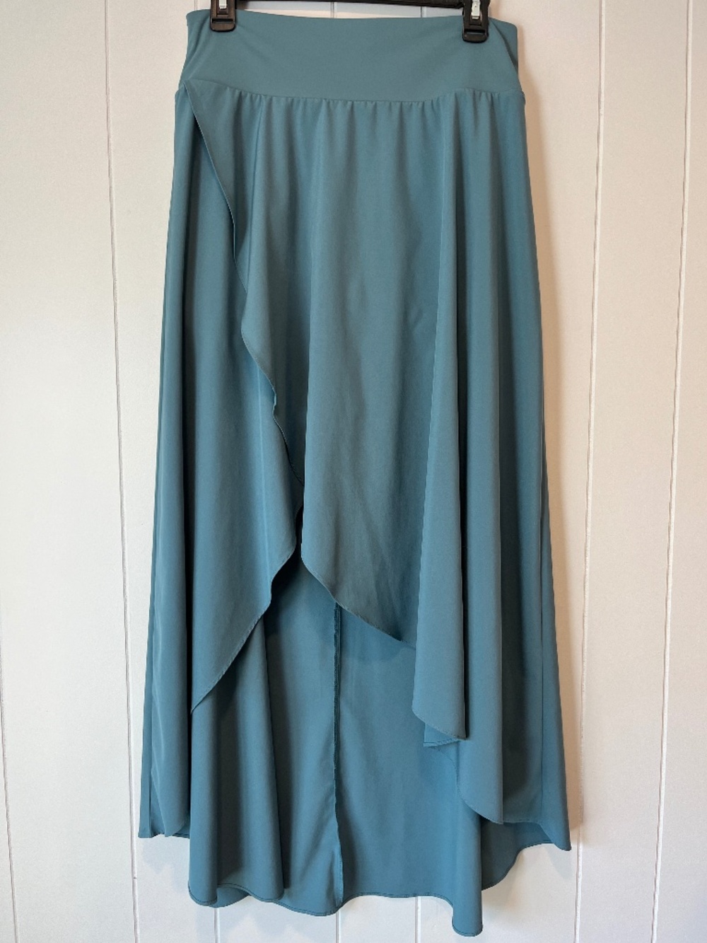Halara Breezeful High Waisted High Low Ruffle Skirt Shorts Skort? sz L Like New